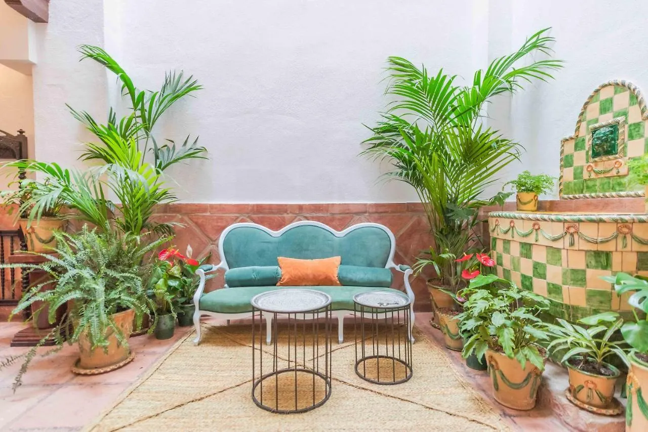 Apartment With Balcony In The Heart Of Malaga By Rems