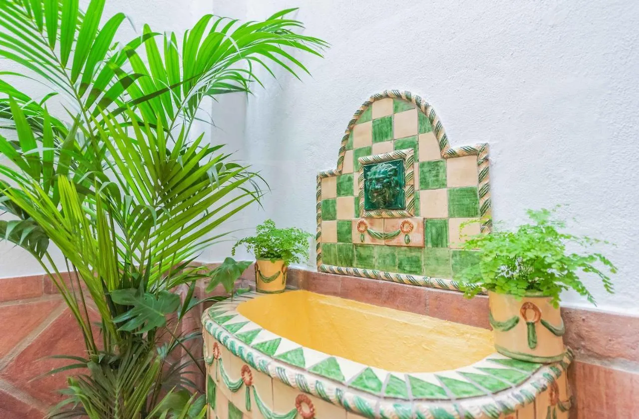 Apartment With Balcony In The Heart Of Malaga By Rems